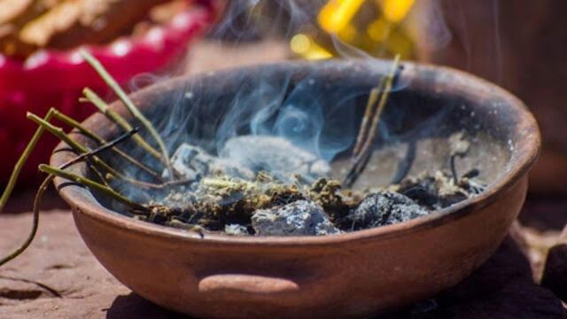 Cómo sahumar con 6 ingredientes que tenés en tu casa y qué beneficios trae cada uno