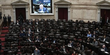 Bancas vacías ante el retiro del bloque del PRO.