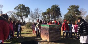 Monumento al Suelo en el Arborettum Takku de Rafaela