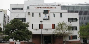 La paciente pasó más de 24 horas internada en la Maternidad Martin.