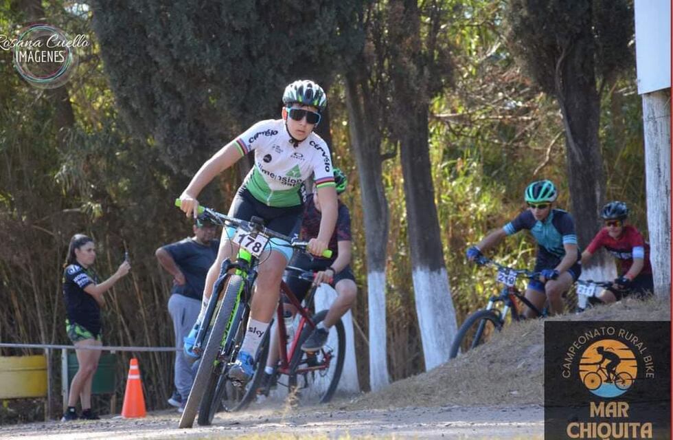 Nuevo triunfo de Francisco Romero y buena participación de ciclistas de Arroyito en el Regional Mar Chiquita de Rural Bike