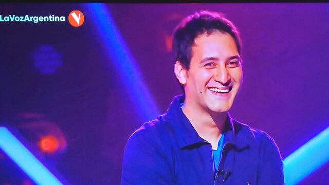 Mauro Páez, el alvearense que eligió a Ricardo Montaner para continuar su camino en La Voz Argentina.