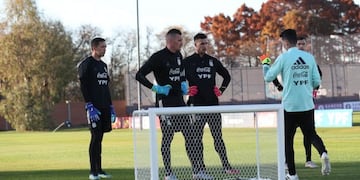 Franco Armani volvió a arrojar un resultado positivo y se pierde el duelo ante Colombia.
