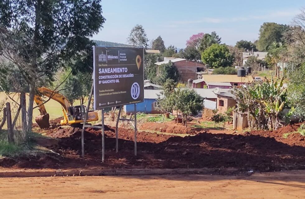 Dirección Provincial de Vialidad ejecuta obras de saneamiento en San Vicente