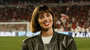 El destape ultra hot de la periodista partidaria de River Plate, Sara Sklate