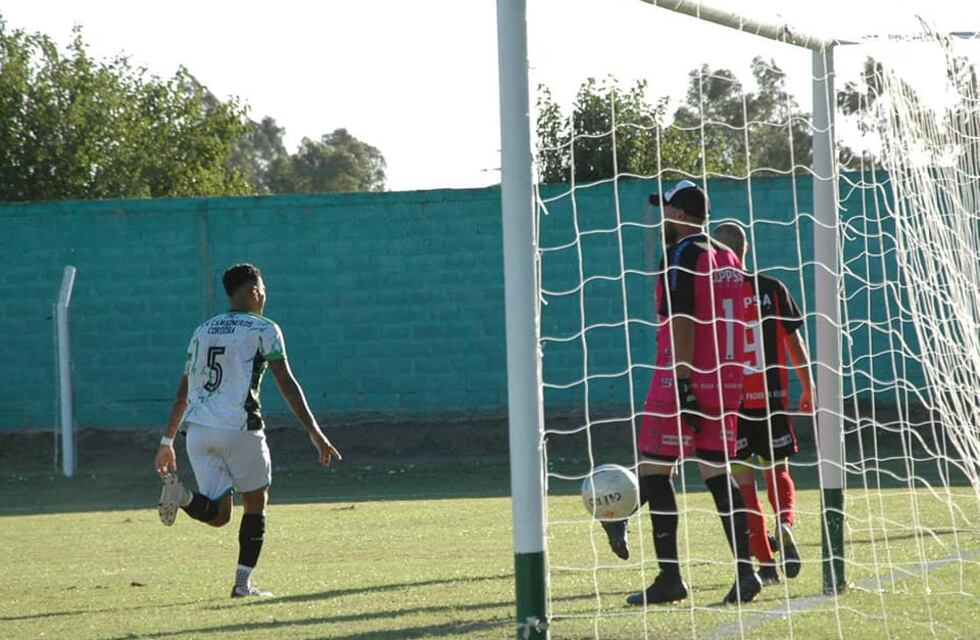 Camioneros va al frente a toda marcha en Primera de la Liga Córdobesa