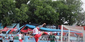 "Generamos muchas situaciones de gol y controlamos el partido", remarcó Teté. Por eso la bronca...