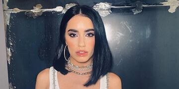 Lali brilló con su look más trendy