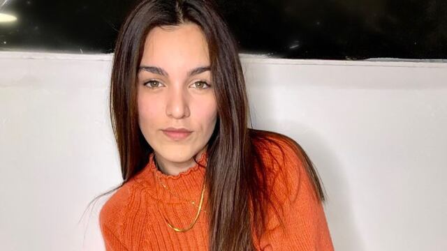 Quién es Ángela Navarro, la joven de Berazategui que llegó a la gran final de “La Voz Argentina”.