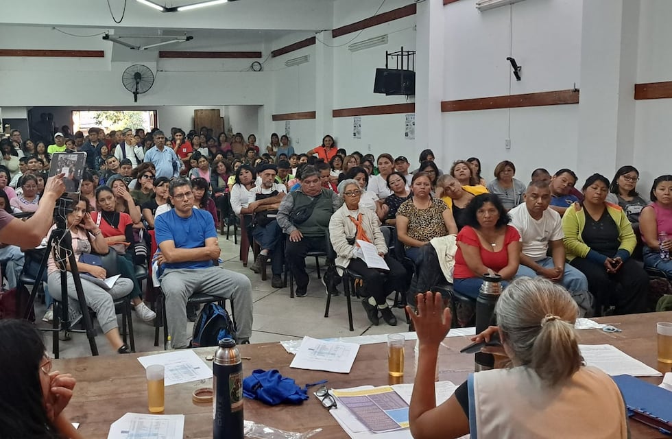 Reclamo docente: CEDEMS rechazó la oferta del Gobierno y ADEP decide el sábado