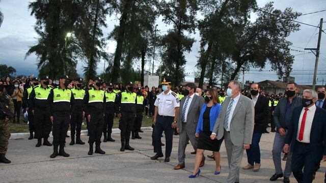 Alderetes: Jaldo entregó equipamiento para mejorar la seguridad de la ciudad