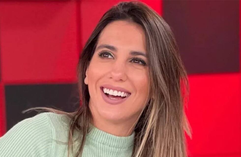 Desde el gimnasio, Cinthia Fernández enloqueció a sus seguidores con un conjunto multicolor