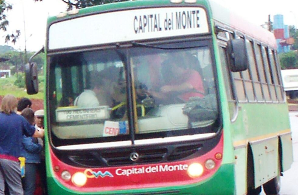 Oberá: paro de transporte urbano de pasajeros en la ciudad