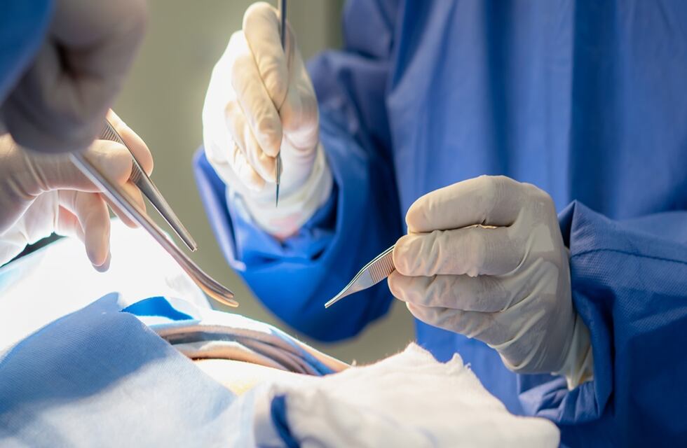 Se realizó el segundo implante de conducción ósea en San Juan