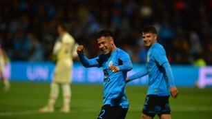 Uvita Fernández marcó el 1-0 de Belgrano ante Estudiantes en Alberdi. No alcanzó para lo que era un triunfo valioso.