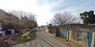 La muchacha fue acribillada este domingo a la tarde en la zona sur. (Google Street View)