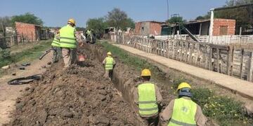 Extenderán las redes de agua potable a siete localidades de Chaco.