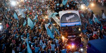 La impresionante caravana de Belgrano en la Circunvalación a la altura de Ruta 36. (Pedro Castillo / La Voz)