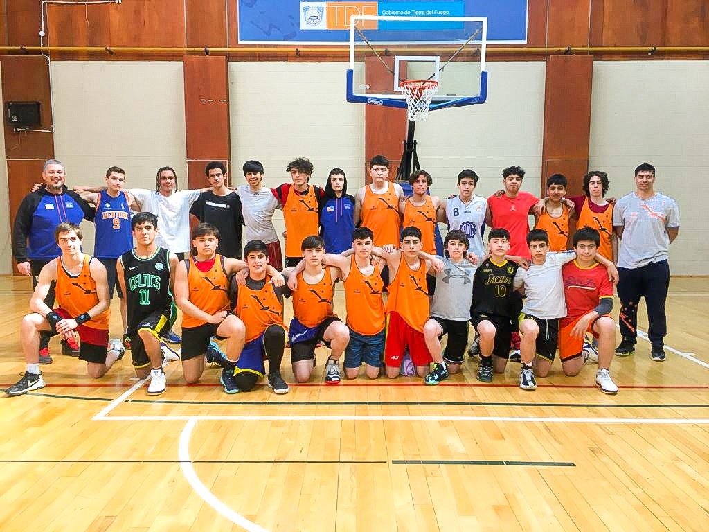 Juegos EPADE: La delegación fueguina parte a La Pampa