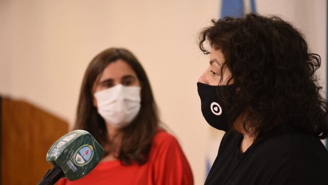 Conferencia de prensa de Carla Vizzotti y Ana María Nadal.