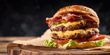 Qué local de comida de la ciudad de Buenos Aires ofrece hamburguesas a $1500.