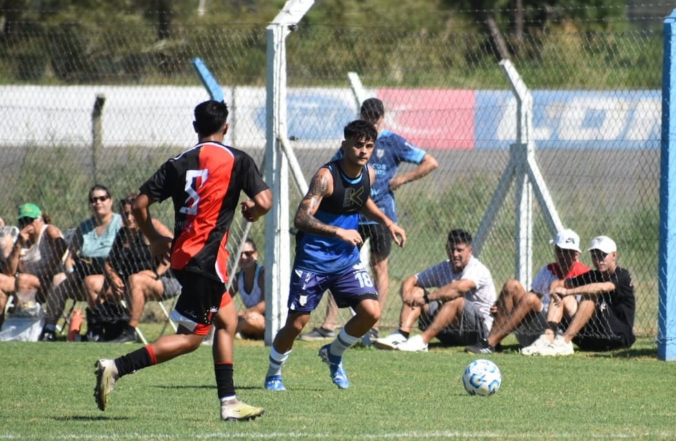 Atlético ganó los dos primeros amistosos
