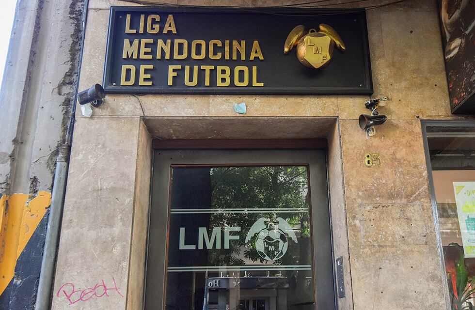 Abuso sexual: denunciaron a un dirigente de la Liga Mendocina de Fútbol