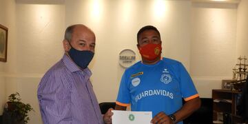 Diego Bou cumplió 25 años como guardavidas en Pehuen Co