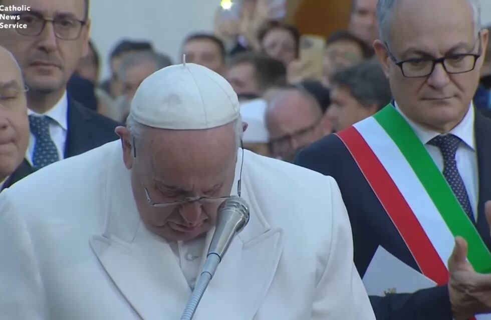 El papa Francisco se emocionó hasta las lágrimas al referirse a las víctimas de Ucrania