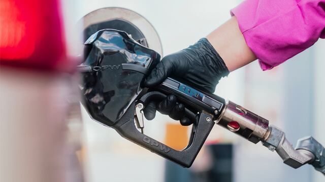 Una petrolera bajó más de 100 pesos el combustible en Córdoba.