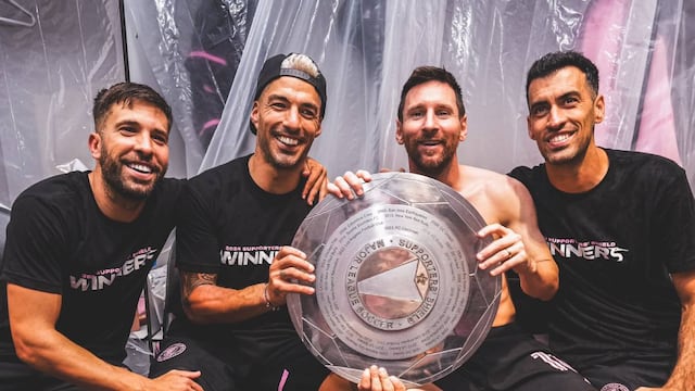 Messi celebra el título junto a sus amigos (Inter Miami)