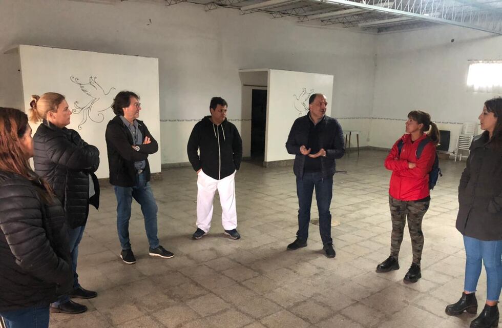 Tres Arroyos: Unión por la Patria entregó subsidio al Club Argentino Junior y visitó el Barrio Santa Teresita