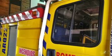 Los Bomberos voluntarios recibieron un piedrazo.