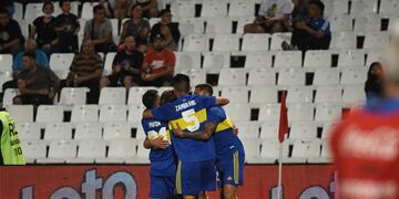 Luis Vázquez puso en ventaja al "Xeneize". (Foto: Marcelo Rolland)