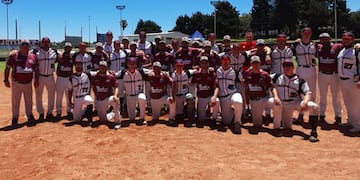El seleccionado de Softbol de Mendoza juega el Campeonato Internacional de Selecciones que se disputa en Paraná, Entre Ríos.