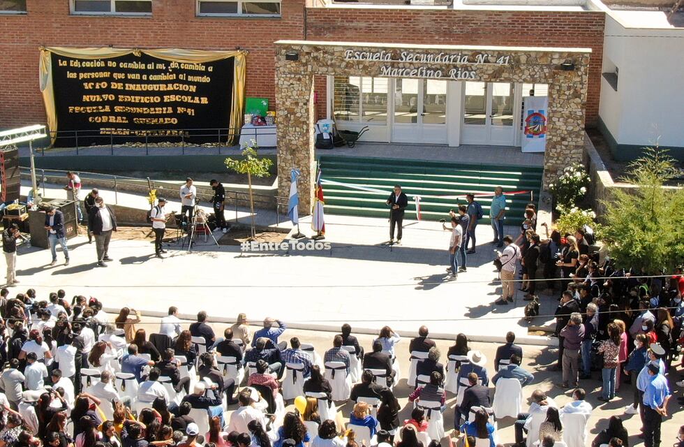 Inauguraron una nueva escuela en Corral Quemado