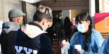 Vacunación en Pérez para personas de 12 a 17 años(Pedro Castillo/ La Voz)