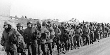 Se acaban de cumplir 40 años de la Guerra de Malvinas. En homenaje a caídos y sobreviviente, Attme publicó "El constructor de sueños". (Archivo/ La Voz)