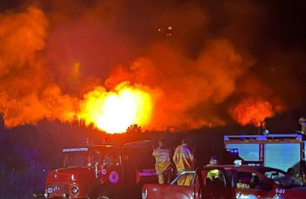 Incendio en Sierra de la Ventana: la ruta 76 está cortada en el sector del Abra de la Ventana