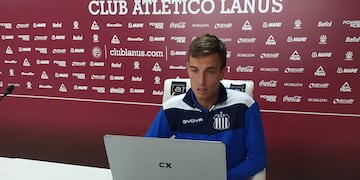 "La remamos desde abajo porque no empezamos el torneo de la mejor manera", señaló el zaguero.