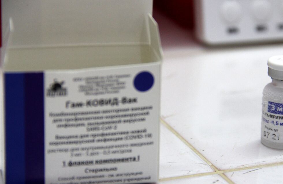 Comenzó la aplicación de la nueva dosis de la vacuna contra el coronavirus