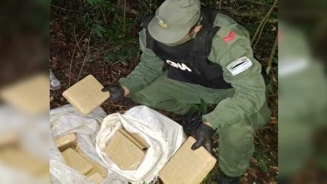 Gendarmería Nacional incautó marihuana en Puerto Esperanza.