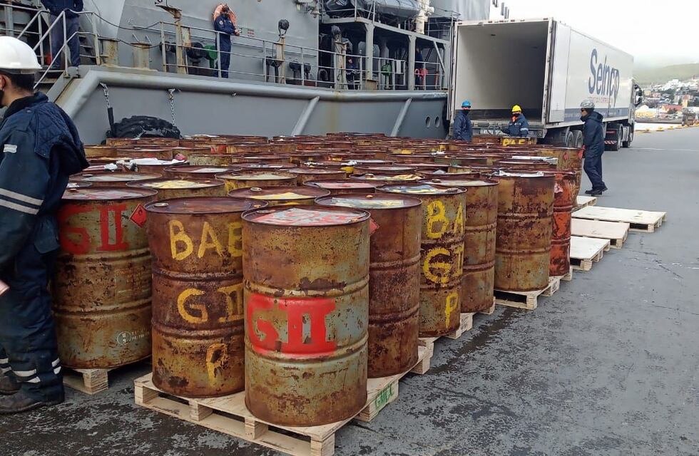 La Municipalidad de Ushuaia realizó una acción conjunta con la Armada Argentina y el Comando Conjunto Antártico