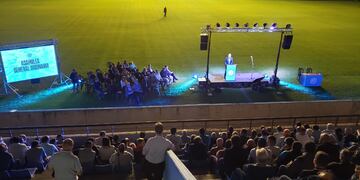 La Asamblea en Belgrano, al aire libre en el Gigante.