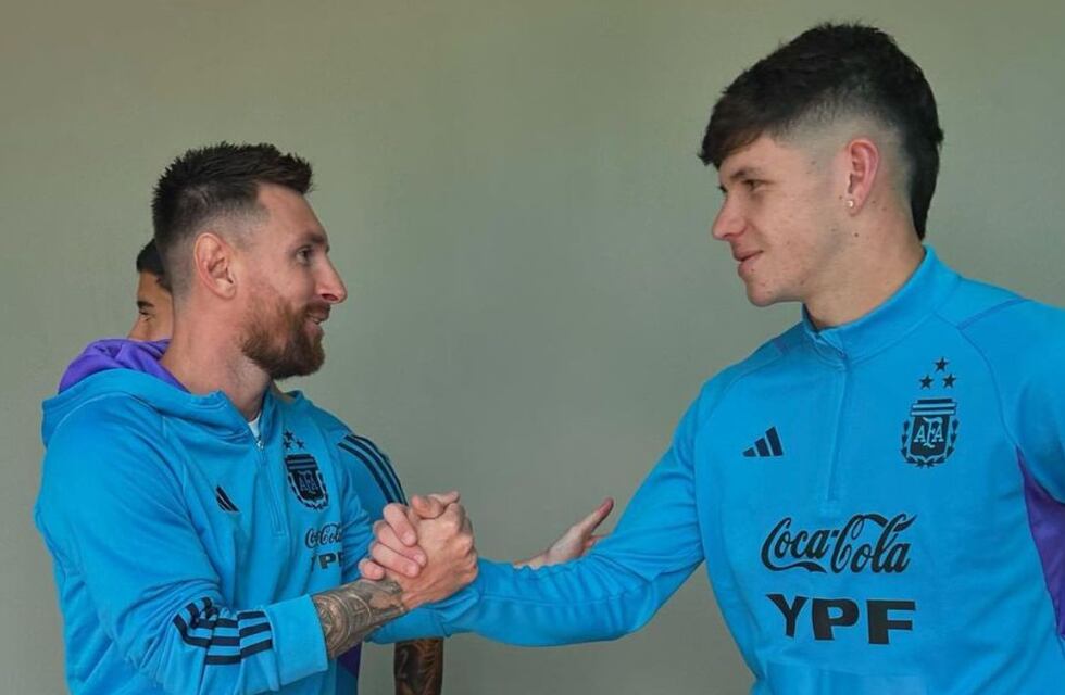 Zapelli y la emoción de conocer a Messi y a sus ídolos de la Selección Argentina: “Cumpliendo sueños”