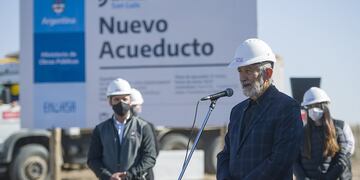 El Gobernador Alberto Rodríguez Saá dio el comienzo de la obra de construcción del acueducto La Florida II. Gentileza ANSL