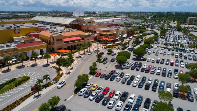 El shopping de Miami donde cometieron el ilícito