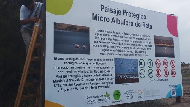 Colocan cartelería y silos recolectores de botellas en Reta