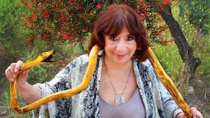 Predicciones para Argentina y los signos del horóscopo chino en el año de la Serpiente de Madera, según  Ludovica Squirru. (Gentileza Claudio Herdener)