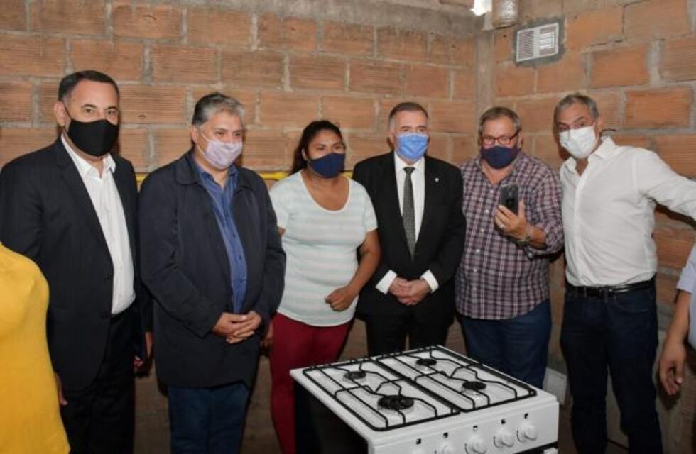 Avanzan las obras de instalaciones de gas en barrios capitalinos